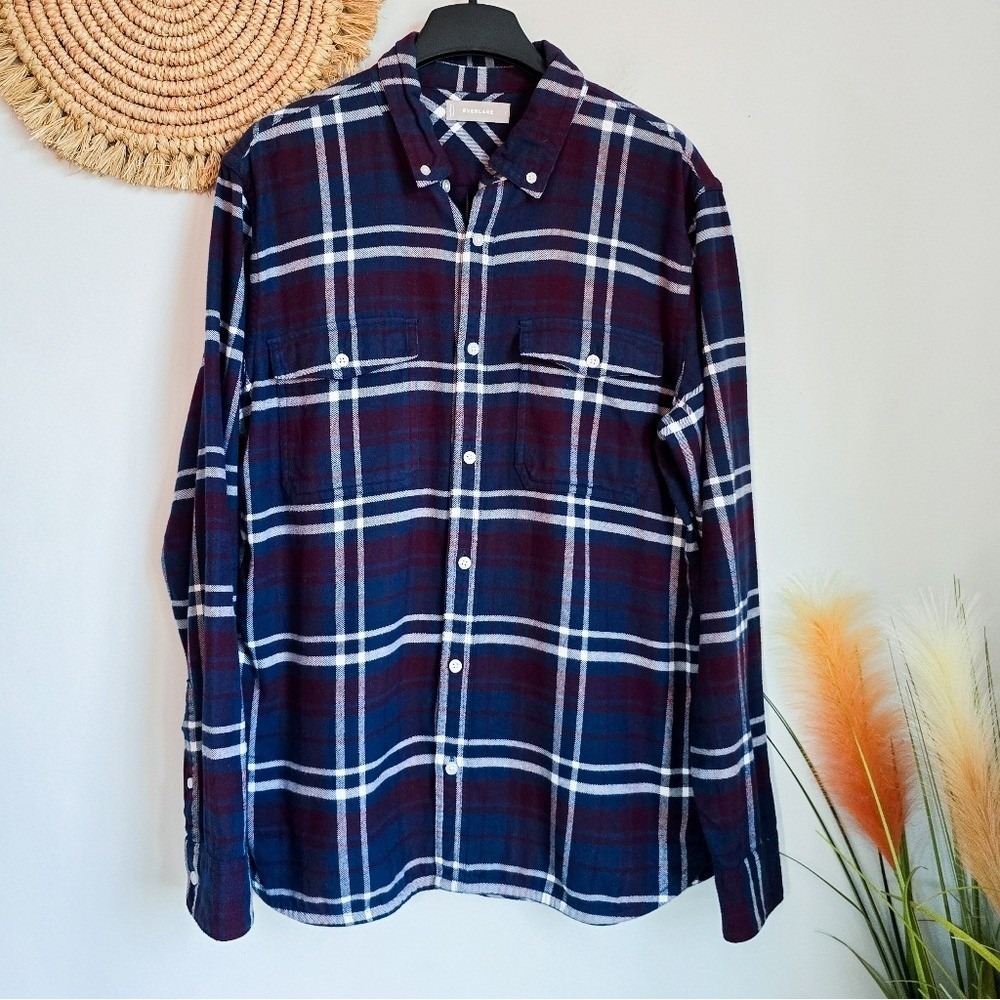 Everlane Men's Navy Red The Brushed Button Down Flannel Shirt SZ Large Rugged - Picture 2 of 10